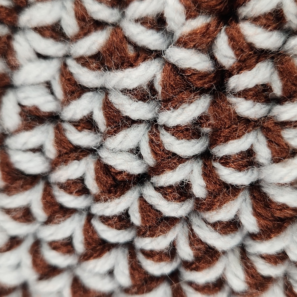 Hand knit woolen fringe hat OSFM - Picture 7 of 13